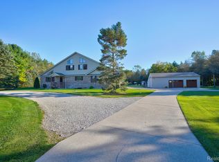 7282 E Potter Rd, Davison, MI 48423