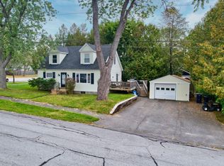 223 Fern St, Bangor, ME 04401