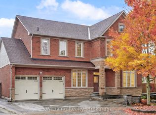 17 Tarmack Dr, Richmond Hill, ON L4E 0E8