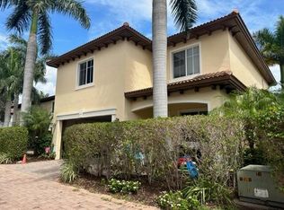 111 NW Gardener St, Boca Raton, FL 33432