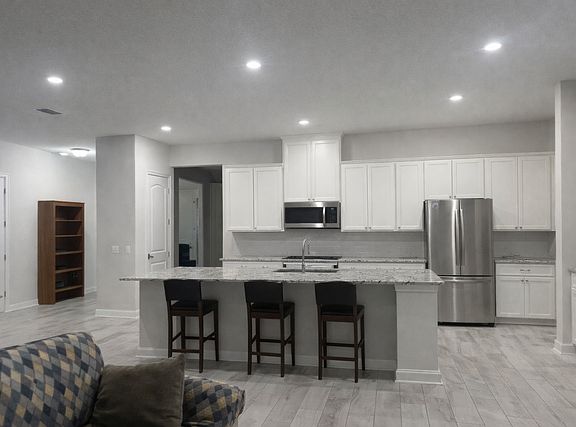 3rd image of 34048 Lavender Parke Dr