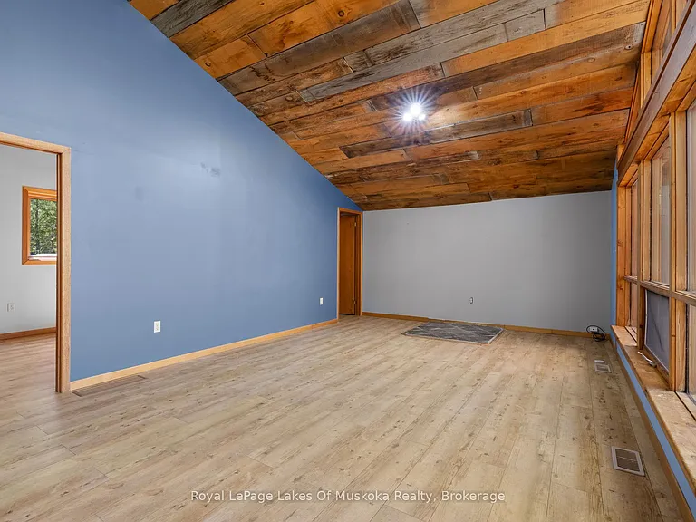1213 Sherwood Forest Rd — Photo 18