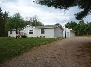 15727 Beyer Rd, Crivitz, WI 54114