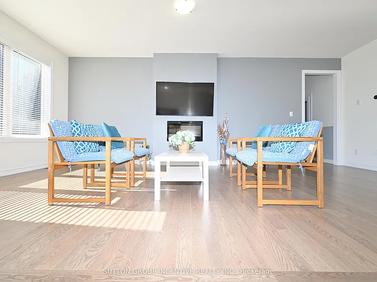 23 Beatrice Dr — Photo 8