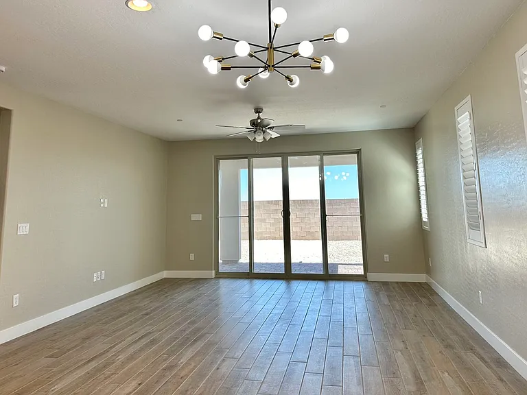 11825 Pandion Ave — Photo 7