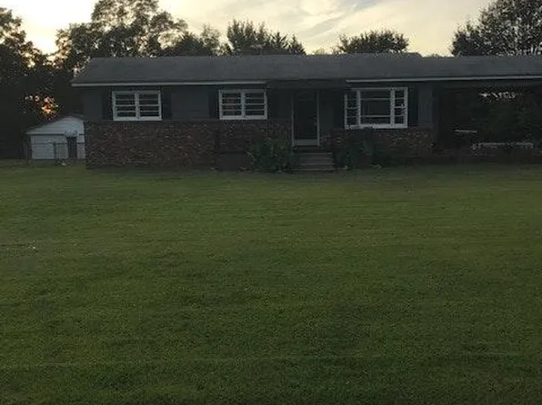 202 Tower Dr, Moore, SC 29369