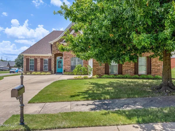 5605 Grey Wolf Dr, Southaven, MS 38672