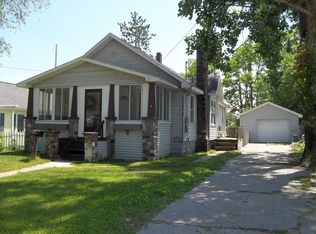 118 Division St, Oscoda, MI 48750