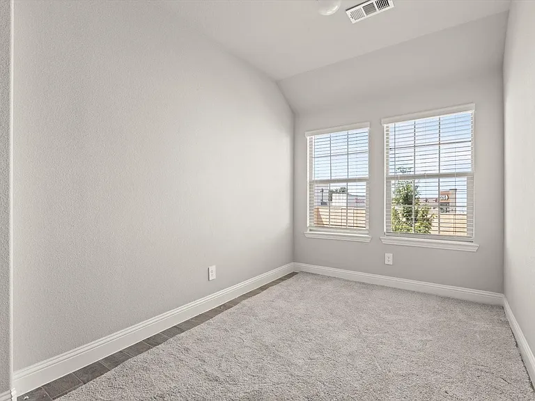 1755 Redding St — Photo 21
