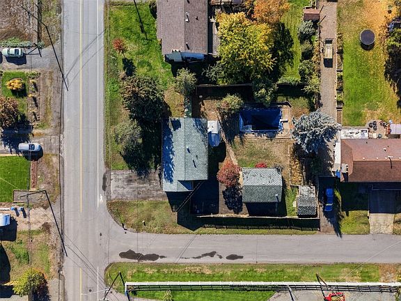2nd image of 4569 Spurraway Rd