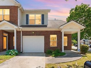 221 Rosewood Way NW, Atlanta, GA 30311