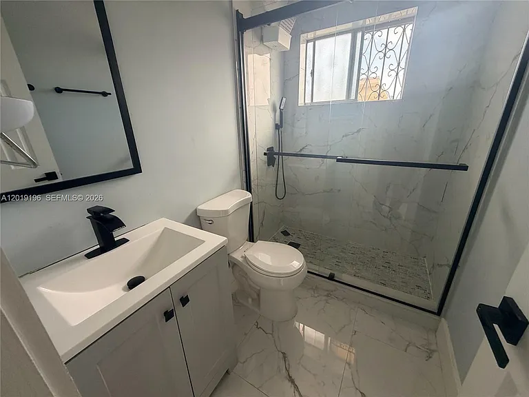 47 NW 47th Ave #10 — Photo 19