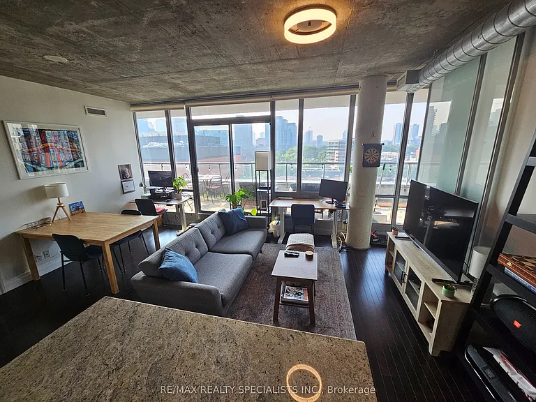 33 Mill St #806 — Photo 12