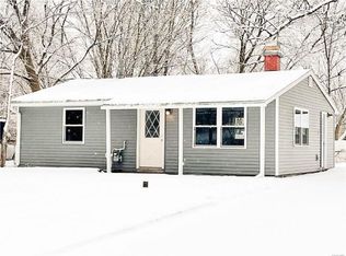 2 Lincoln Rd, North Syracuse, NY 13212