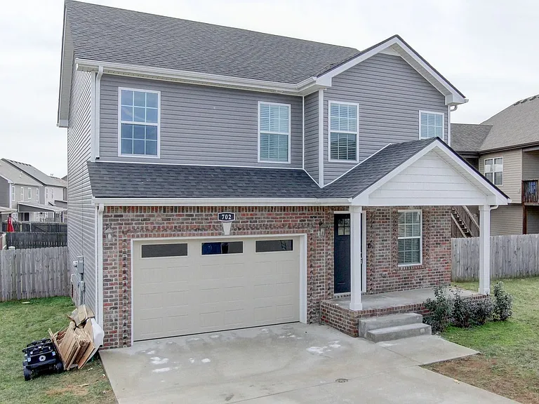 702 Ellie Nat Dr — Photo 44