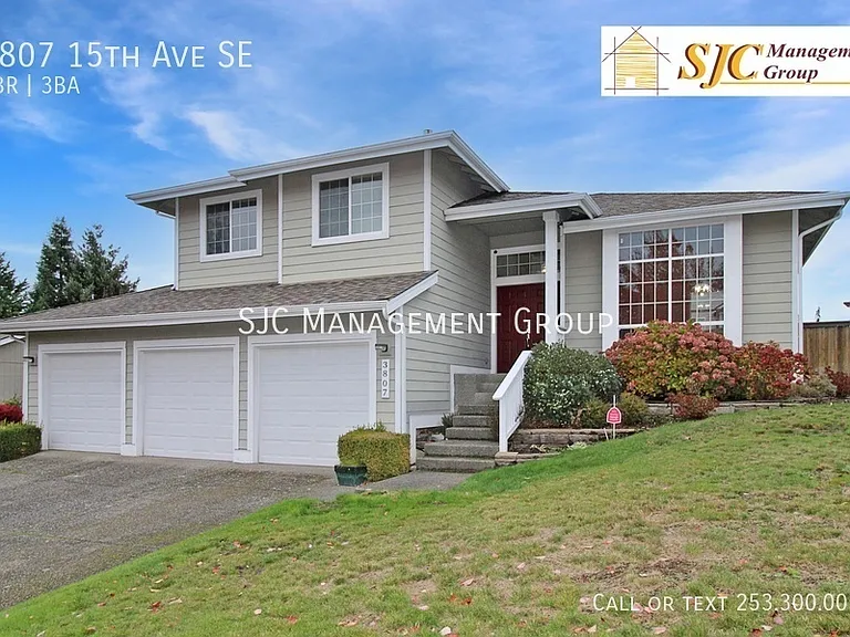 3807 15th Ave SE — Photo 1