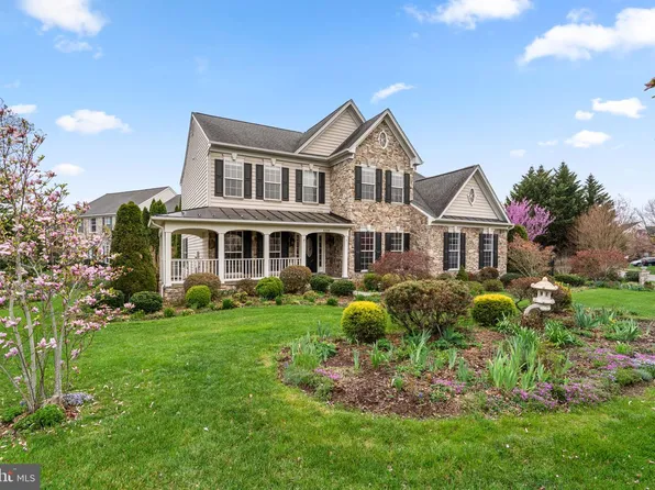 5725 Caribbean Ct, Haymarket, VA 20169