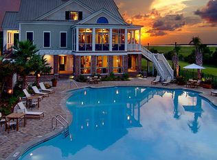 3 Western Way N, Beaufort, SC 29907