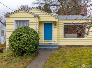 1042 NE 94th St, Seattle, WA 98115