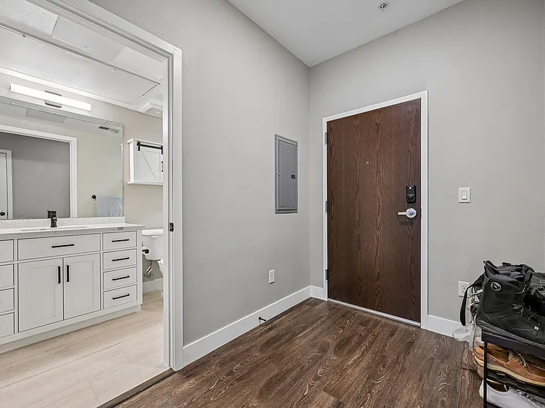 2729 W 28th Ave #505 — Photo 14