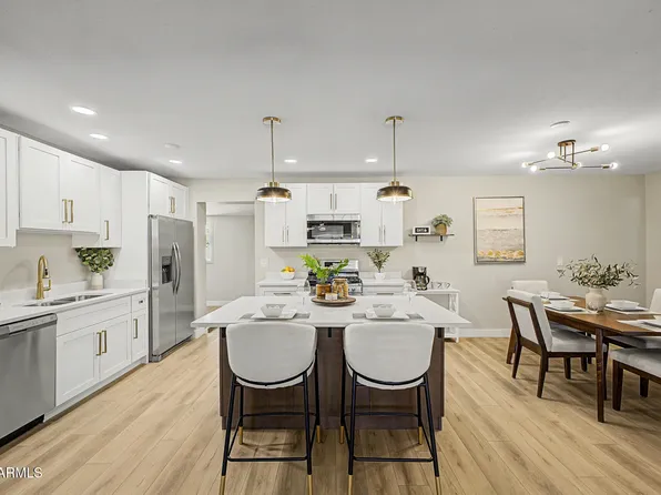 1657 W 2ND Street, Mesa, AZ 85201