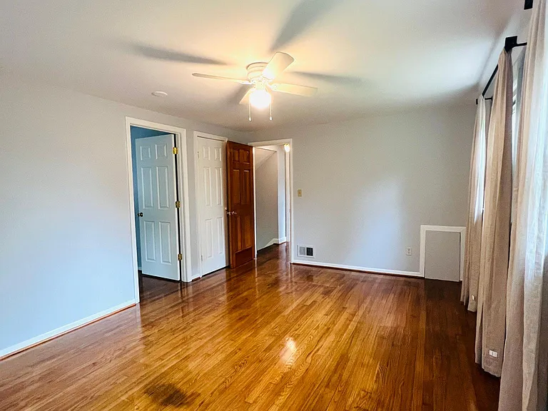 2220 Primrose Dr — Photo 19