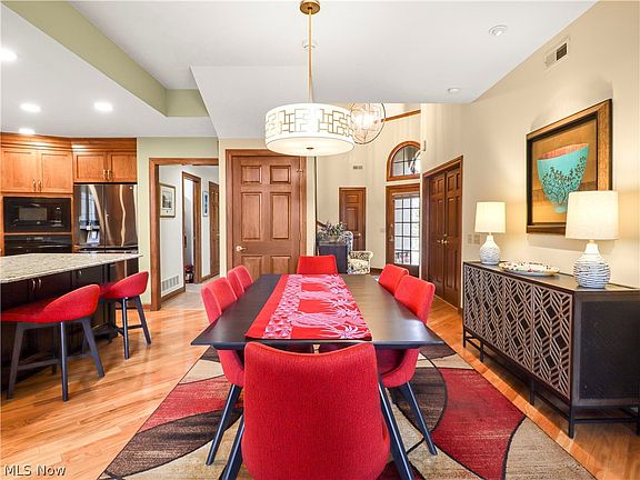 4th image of 11190 Caddie Ln