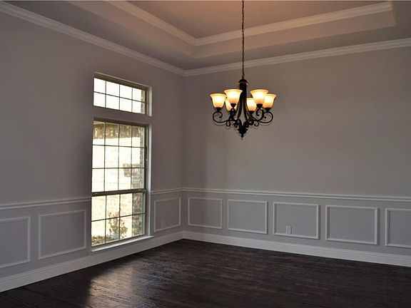 5th image of 1340 Billingsley Dr