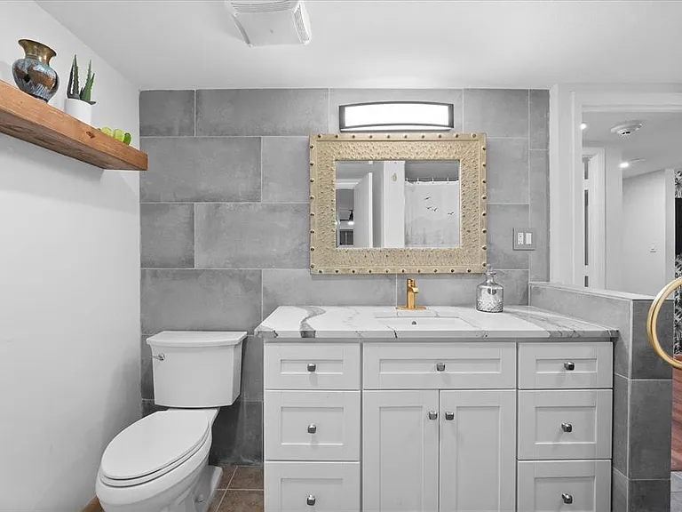 3700 S Osprey Ave #214 — Photo 24