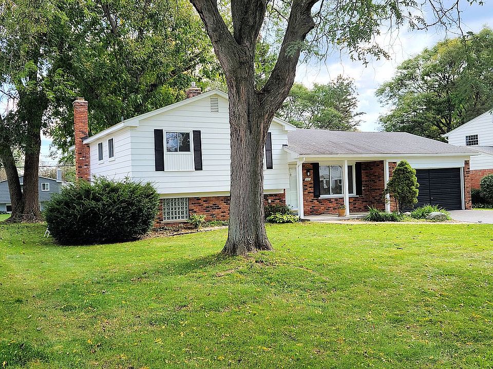1st image of 6929 Lee Crest Dr