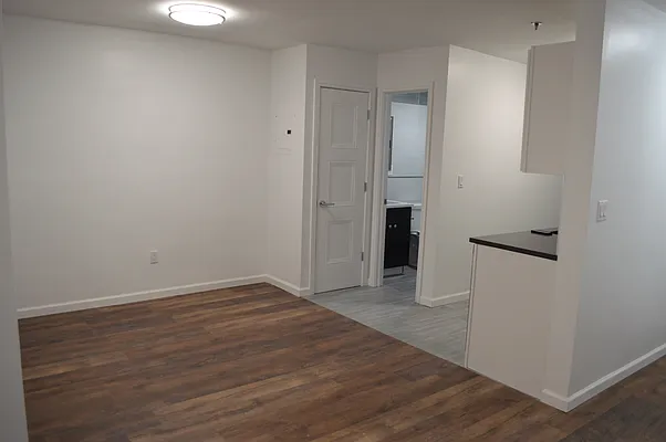 Rented by OvCo Realty | media 67