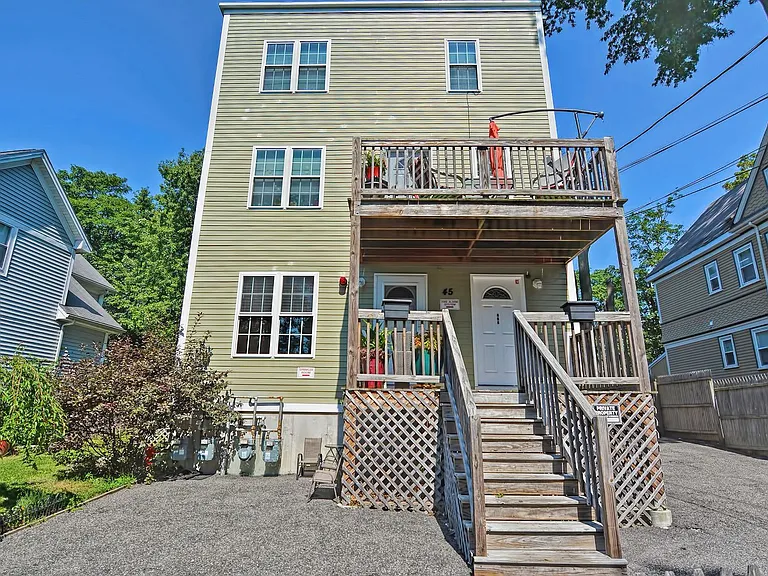 45 Nightingale St #B — Photo 54