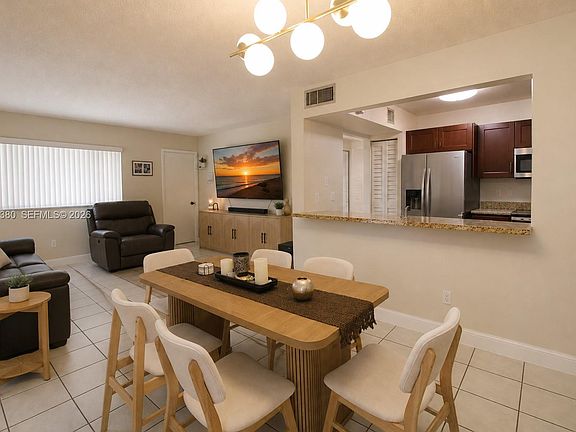 5th image of 13280 SW 88th Ln APT 203-B