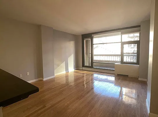 Rented by Tourma Realty LLC | media 5