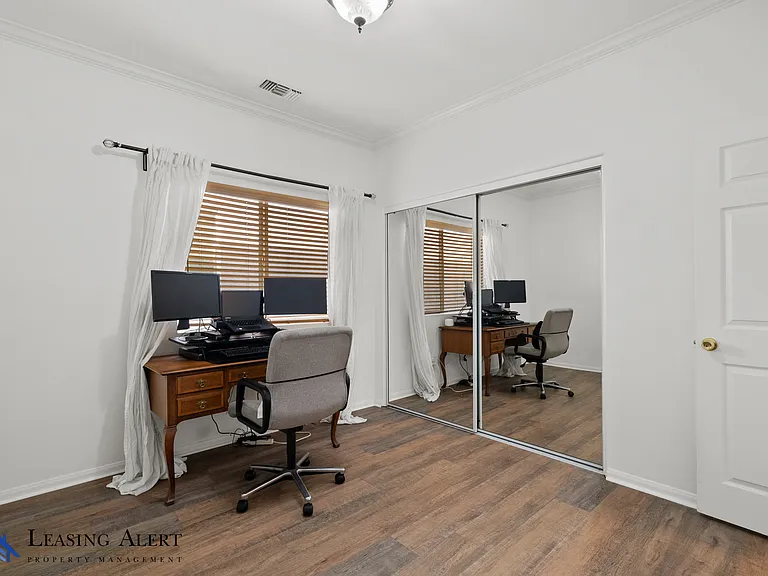 20300 Vanowen St — Photo 11