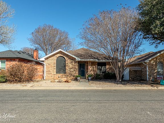 3rd image of 4142 Laurel Oak Dr