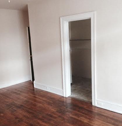 3rd image of 1120 W Grace St APT 10