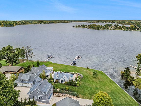 5th image of 12057 W Indian Lake Dr