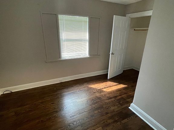 5th image of 1217 N Chamberlain Ave
