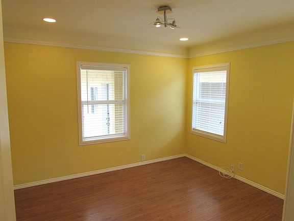 3rd image of 591 Copper Dr