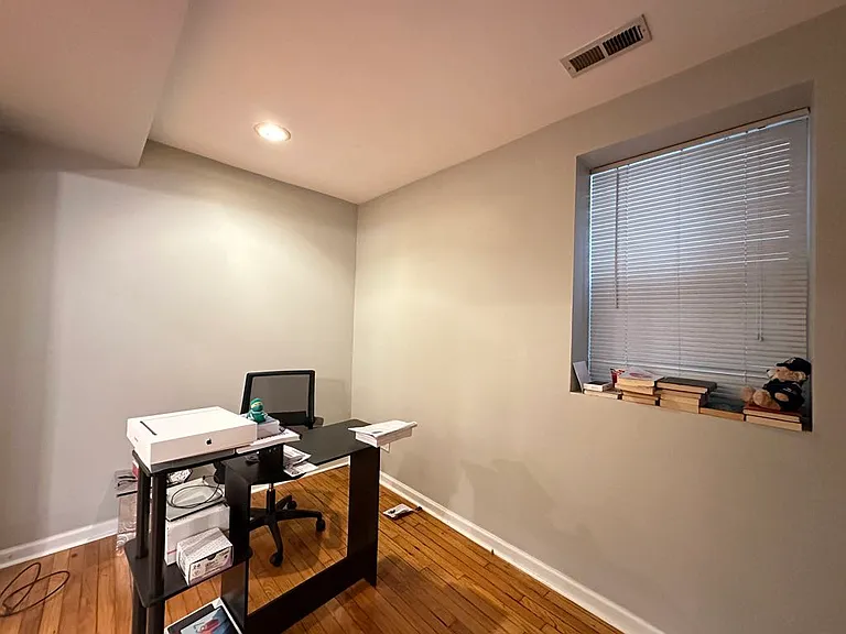 1326 N Claremont Ave #6H — Photo 13