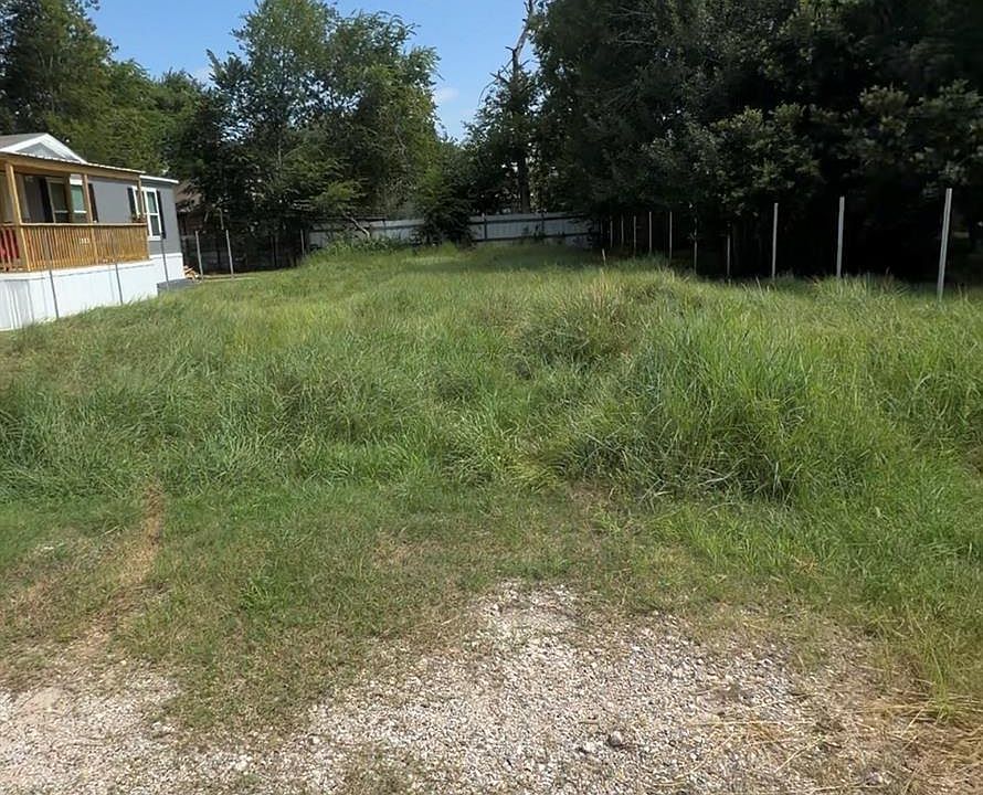 1st image of 0 Hickory St Lot 21