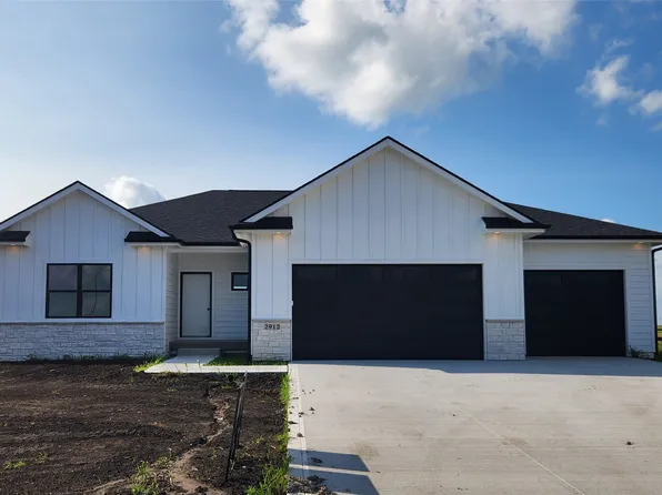 2912 NW Fairfield Ct, Ankeny, IA 50023