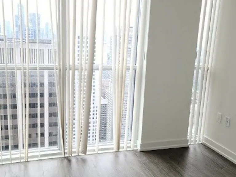 1 Yorkville Ave #4901 — Photo 5