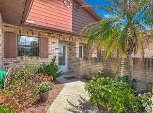 301 Paradise Ln, Edgewater, FL 32132