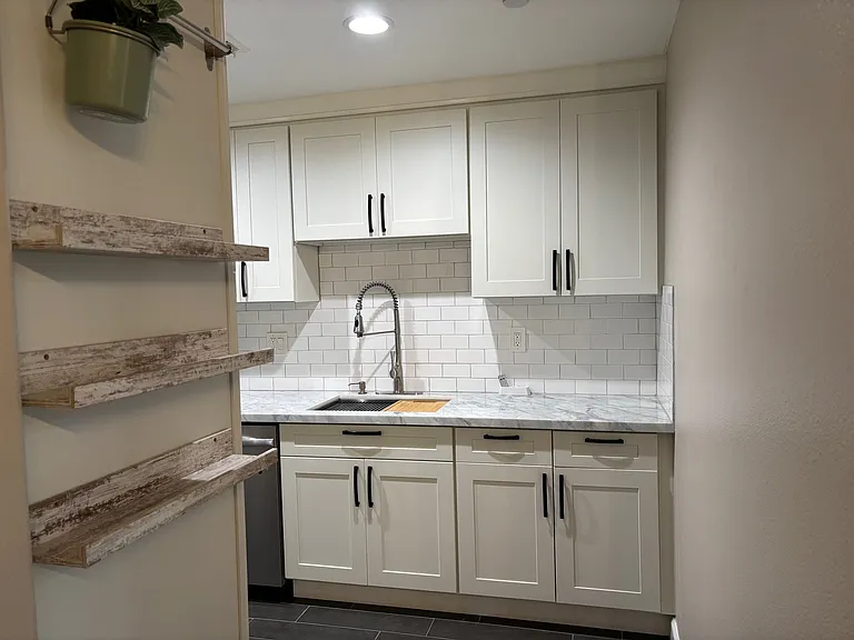 17168 Newhope St #111 — Photo 11