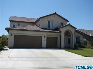 4921 W Elkhorn Ave, Visalia, CA 93277