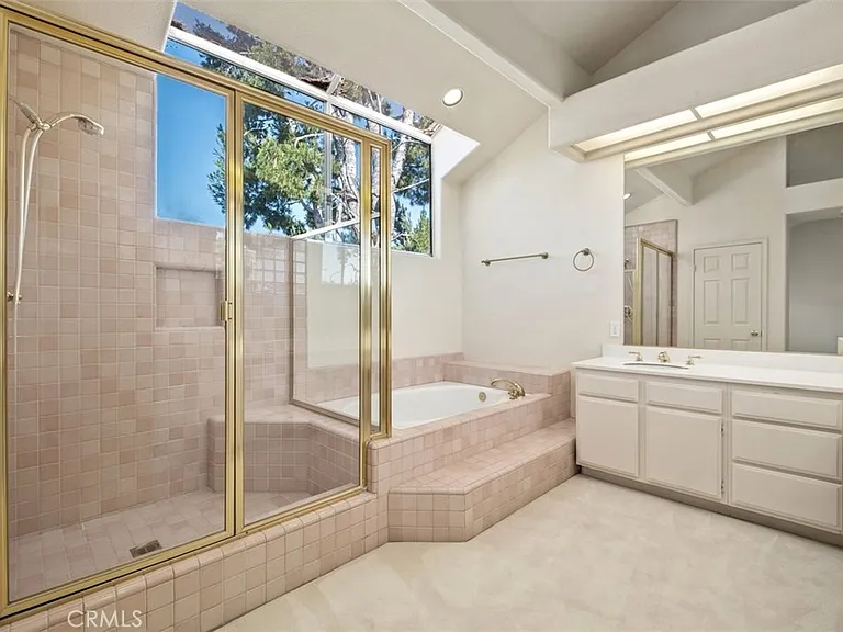 3160 Corte Hermosa — Photo 23