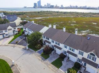 34 Horizon Ln, Brigantine, NJ 08203