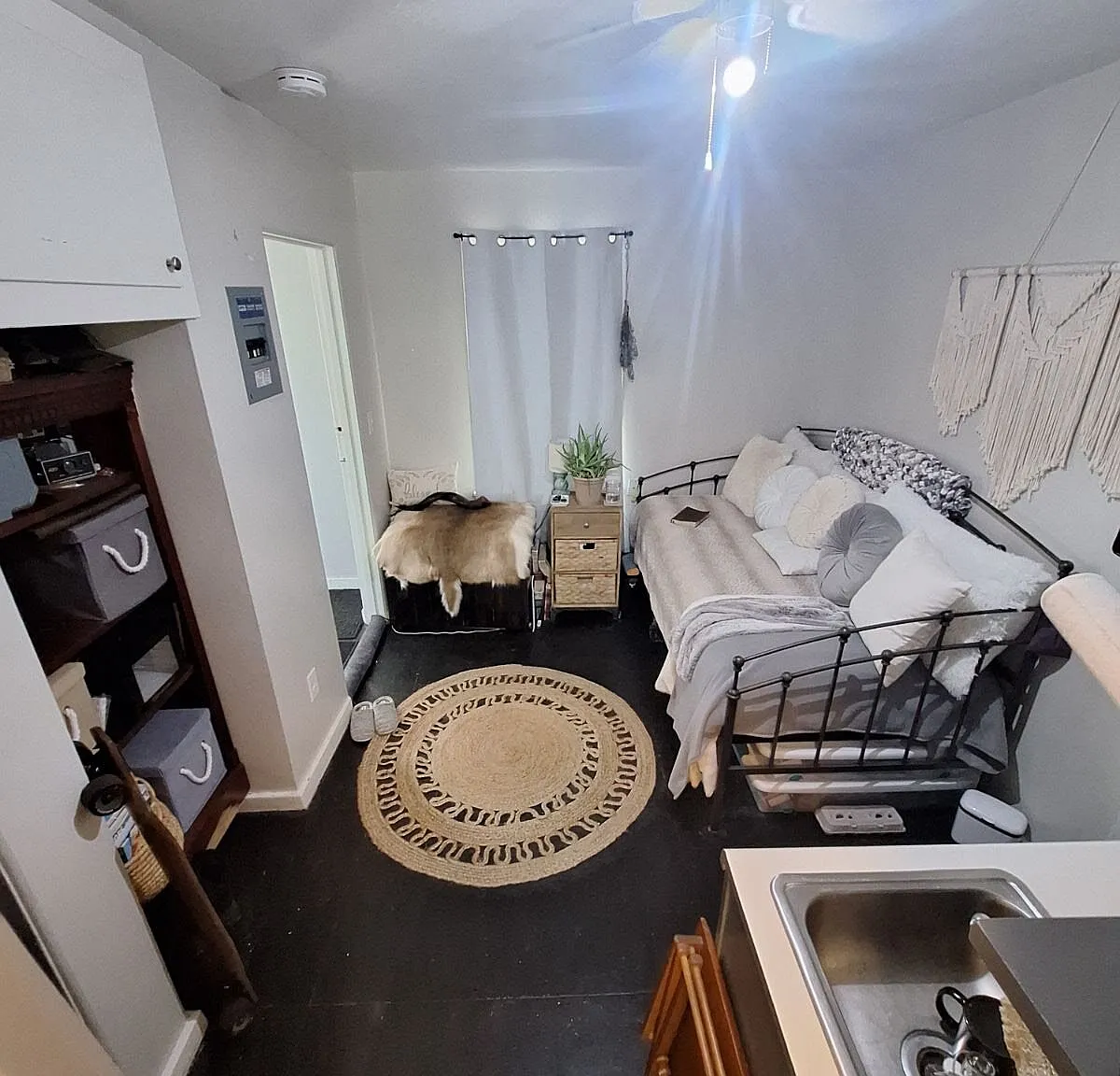 10834 Northland Dr NE — Photo 1